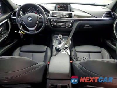 Zdjęcie 8 z 11 samochodu: 2017 BMW 330 I VIN:WBA8B9G32HNU56935 - miniatura