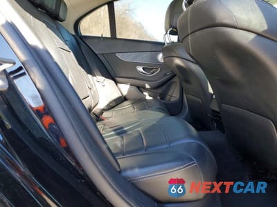 Zdjęcie 10 z 11 samochodu: 2017 MERCEDES-BENZ C 300 4MATIC VIN:55SWF4KB5HU179369 - miniatura