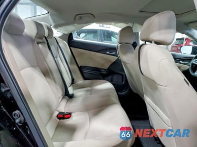 Zdjęcie 10 z 11 samochodu: 2016 HONDA CIVIC EX VIN:19XFC2F74GE016690 - miniatura