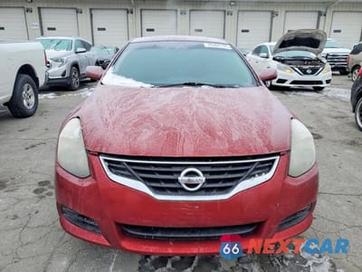 Piąte zdjęcie samochodu w środku: 2013 NISSAN ALTIMA 2.5 S VIN:1N4AL2EP8DC248620 - miniatura