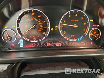 Zdjęcie 9 z 13 samochodu: 2012 BMW 550 XI VIN:WBAFU9C59CC787072 - miniatura