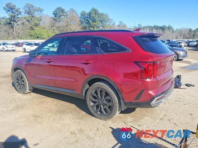 Drugie zdjęcie samochodu z przodu: 2021 KIA SORENTO VIN:5XYRK4LFXMG068315 - miniatura