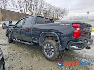 Drugie zdjęcie samochodu z przodu: 2022 CHEVROLET SILVERADO K2500 CUSTOM VIN:2GC4YME75N1240468 - miniatura