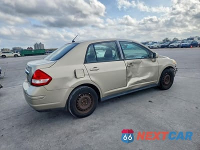 Trzecie zdjęcie samochodu z tyłu: 2009 NISSAN VERSA S VIN:3N1BC11E49L470888 - miniatura
