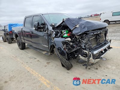 Czwarte zdjęcie samochodu z boku: 2022 FORD F250 SUPER DUTY VIN:1FT8W2BT5NEC31958 - miniatura