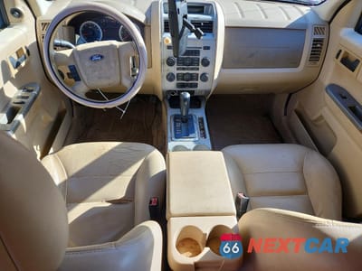 Zdjęcie 8 z 12 samochodu: 2008 FORD ESCAPE XLT VIN:1FMCU03118KB50135 - miniatura