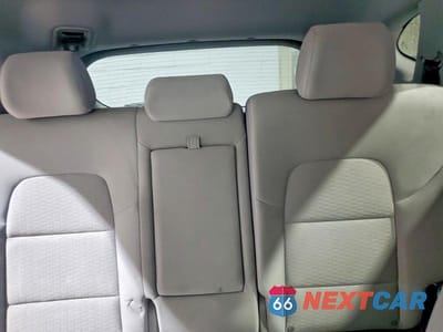 Zdjęcie 10 z 13 samochodu: 2019 HYUNDAI TUCSON VIN:KM8J3CA44KU073071 - miniatura