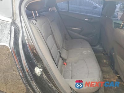 Zdjęcie 10 z 12 samochodu: 2018 CHEVROLET CRUZE LT VIN:1G1BE5SM7J7171546 - miniatura