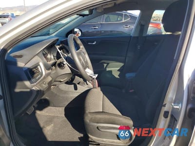 Zdjęcie 7 z 12 samochodu: 2023 KIA RIO S VIN:3KPA24ADXPE572816 - miniatura