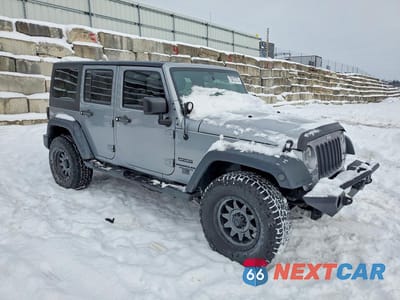 Czwarte zdjęcie samochodu z boku: 2017 JEEP WRANGLER UNLIMITED SPORT VIN:1C4BJWDG8HL581631 - miniatura