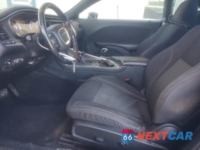 Zdjęcie 7 z 13 samochodu: 2015 DODGE CHALLENGER SXT VIN:2C3CDZAG7FH865199 - miniatura