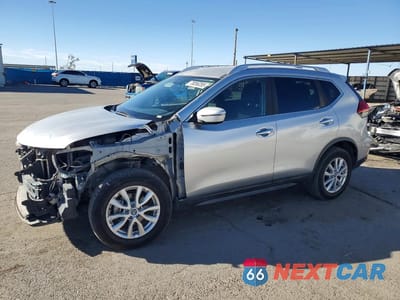 2017 NISSAN ROGUE S KNMAT2MT7HP616244 - główne zdjęcie licytacji z USA - miniatura
