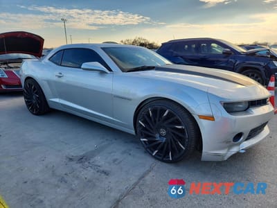 Czwarte zdjęcie samochodu z boku: 2014 CHEVROLET CAMARO LT VIN:2G1FB1E31E9165915 - miniatura