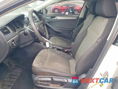 Zdjęcie 7 z 11 samochodu: 2017 VOLKSWAGEN JETTA S VIN:3VW2B7AJ9HM322189 - miniatura