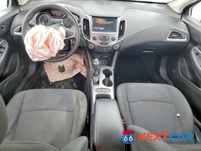 Zdjęcie 8 z 12 samochodu: 2017 CHEV CRUZE LT VIN:1G1BE5SM1H7198431 - miniatura