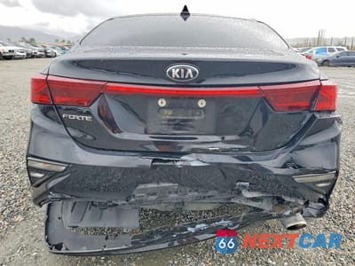 Zdjęcie 6 z 11 samochodu: 2021 KIA FORTE VIN:3KPF24AD6ME284129 - miniatura