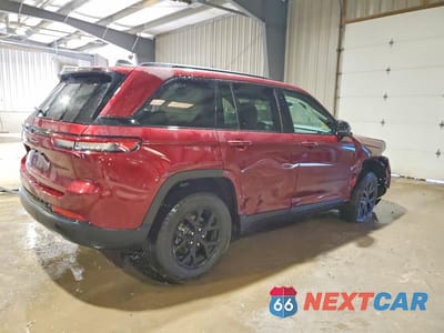 Trzecie zdjęcie samochodu z tyłu: 2025 JEEP GRAND CHEROKEE LAREDO VIN:1C4RJHAG5S8749153 - miniatura