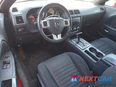 Zdjęcie 8 z 12 samochodu: 2013 DODGE CHALLENGER SXT VIN:2C3CDYAG4DH508814 - miniatura