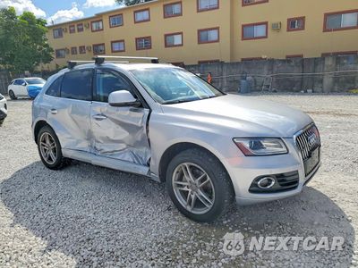 Czwarte zdjęcie samochodu z boku: 2015 AUDI Q5 PREMIUM PLUS VIN:WA1LFAFP3FA092207 - miniatura