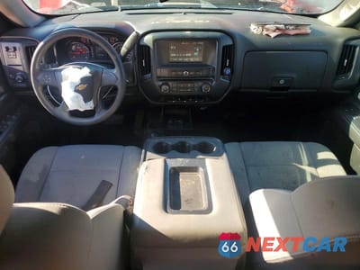 Zdjęcie 8 z 12 samochodu: 2018 CHEVROLET SILVERADO K1500 CUSTOM VIN:1GCVKPEC0JZ333601 - miniatura