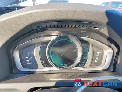 Zdjęcie 9 z 12 samochodu: 2015 VOLVO S60 PREMIER VIN:YV126MFK4F1353751 - miniatura
