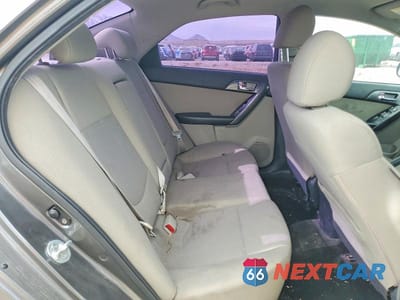 Zdjęcie 10 z 11 samochodu: 2013 KIA FORTE EX VIN:KNAFU4A22D5728432 - miniatura