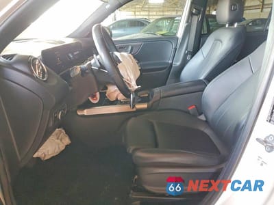 Zdjęcie 7 z 12 samochodu: 2021 MERCEDES-BENZ GLB 250 VIN:W1N4M4GB7MW146914 - miniatura