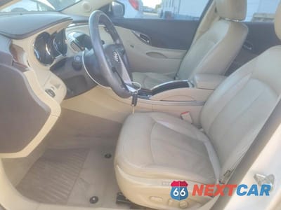 Zdjęcie 7 z 12 samochodu: 2011 BUICK LACROSSE VIN:1G4GC5ED7BF284396 - miniatura