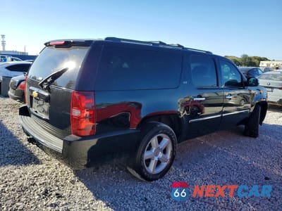 Trzecie zdjęcie samochodu z tyłu: 2013 CHEVROLET SUBURBAN K1500 LTZ VIN:1GNSKKE71DR255222 - miniatura