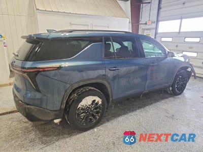 Trzecie zdjęcie samochodu z tyłu: 2025 CHEVROLET TRAVERSE LT VIN:1GNEVGRS6SJ239139 - miniatura