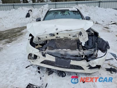 Piąte zdjęcie samochodu w środku: 2019 MERCEDES-BENZ C 300 4MATIC VIN:WDDWF8EBXKR484359 - miniatura