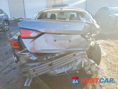 Zdjęcie 6 z 12 samochodu: 2023 NISSAN ALTIMA 2.5 SR VIN:1N4BL4CV4PN404484 - miniatura