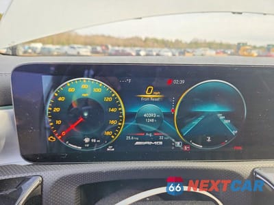 Zdjęcie 9 z 12 samochodu: 2021 MERCEDES-BENZ CLA AMG 35 4MATIC VIN:W1K5J5BB0MN180691 - miniatura