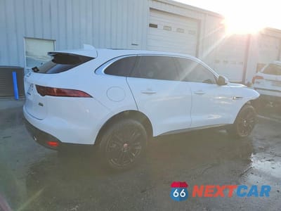 Trzecie zdjęcie samochodu z tyłu: 2019 JAGUAR F-PACE PRESTIGE VIN:SADCK2GX7KA390263 - miniatura