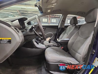 Zdjęcie 7 z 12 samochodu: 2011 HYUNDAI ELANTRA GLS VIN:5NPDH4AE3BH027601 - miniatura