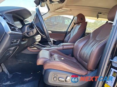 Zdjęcie 7 z 12 samochodu: 2021 BMW X7 XDRIVE40I VIN:5UXCW2C00M9E88095 - miniatura