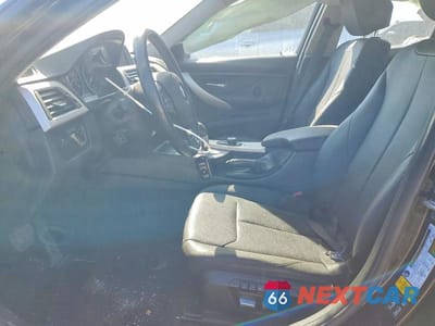 Zdjęcie 7 z 11 samochodu: 2018 BMW 320 XI VIN:WBA8A3C52JA505278 - miniatura