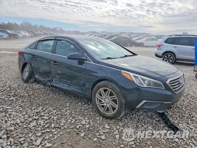 Czwarte zdjęcie samochodu z boku: 2016 HYUNDAI SONATA SE VIN:5NPE24AF5GH358573 - miniatura