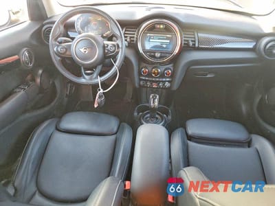 Zdjęcie 8 z 11 samochodu: 2021 MINI COOPER S VIN:WMWXU9C08M2P48120 - miniatura