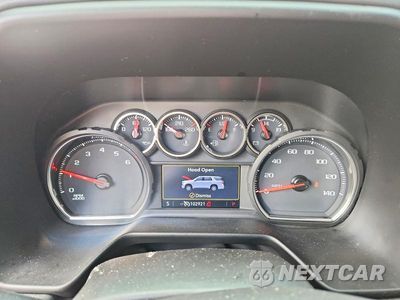 Zdjęcie 9 z 12 samochodu: 2021 CHEVROLET TAHOE C1500 LT VIN:1GNSCNKD8MR408333 - miniatura