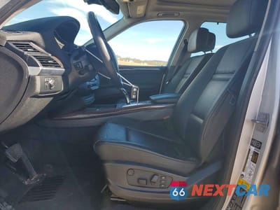 Zdjęcie 7 z 12 samochodu: 2013 BMW X5 XDRIVE35I VIN:5UXZV4C53D0G54053 - miniatura
