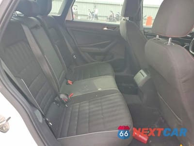 Zdjęcie 10 z 13 samochodu: 2021 VOLKSWAGEN JETTA GLI VIN:3VW5T7BU0MM037359 - miniatura