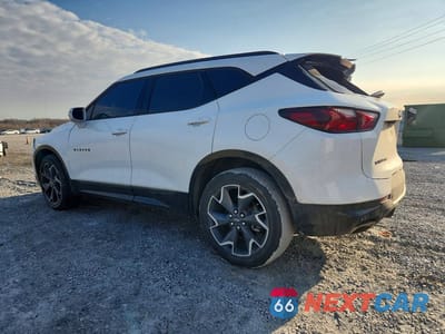Drugie zdjęcie samochodu z przodu: 2019 CHEVROLET BLAZER RS VIN:3GNKBJRS6KS642934 - miniatura