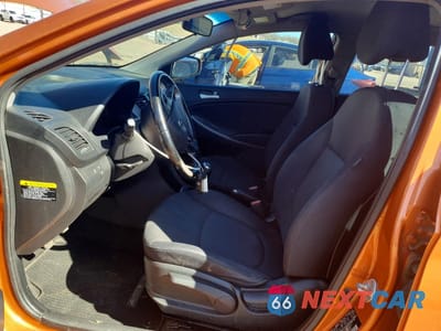 Zdjęcie 7 z 12 samochodu: 2015 HYUNDAI ACCENT SPORT VIN:KMHCU5AE5FU225679 - miniatura