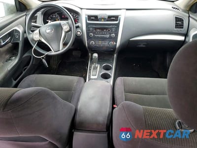 Zdjęcie 8 z 12 samochodu: 2013 NISSAN ALTIMA 2.5 VIN:1N4AL3AP6DN498227 - miniatura