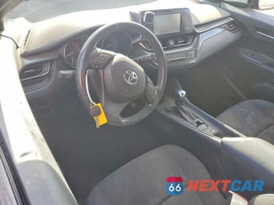 Zdjęcie 8 z 12 samochodu: 2018 TOYOTA C-HR XLE VIN:NMTKHMBX6JR020124 - miniatura