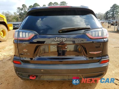 Piąte zdjęcie samochodu w środku: 2021 JEEP CHEROKEE TRAILHAWK VIN:1C4PJMBX2MD178682 - miniatura