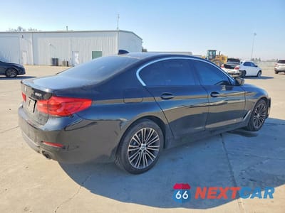 Trzecie zdjęcie samochodu z tyłu: 2019 BMW 530 I VIN:WBAJA5C52KBX87463 - miniatura