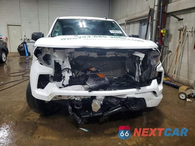 Piąte zdjęcie samochodu w środku: 2025 CHEVROLET SILVERADO K1500 CUSTOM VIN:1GCPKBEK8SZ288279 - miniatura