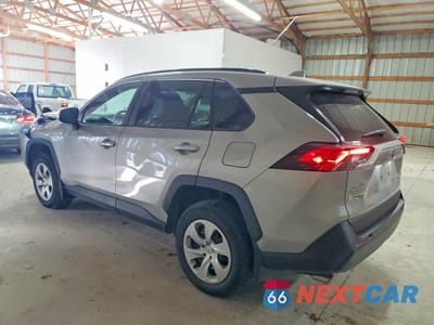 Drugie zdjęcie samochodu z przodu: 2021 TOYOTA RAV4 LE VIN:2T3G1RFV0MW215317 - miniatura